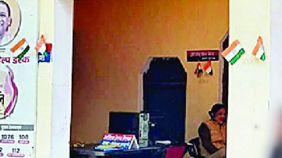 girl got married to her female friend by changing her private part in firozabad