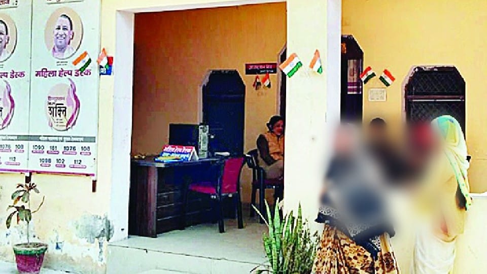 girl got married to her female friend by changing her private part in firozabad