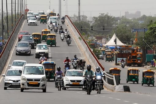 Vehicles will run on Gurugram canal sector three bridge from February 25