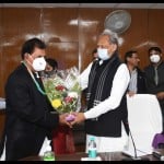 सीएम अशोक गहलोत ने कृषि आयोग के नए अध्यक्ष का किया स्वागत।