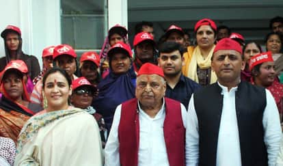 Mulayam Singh Yadav death fight with dacoit to help of milkman know some interesting stories of mulayam
