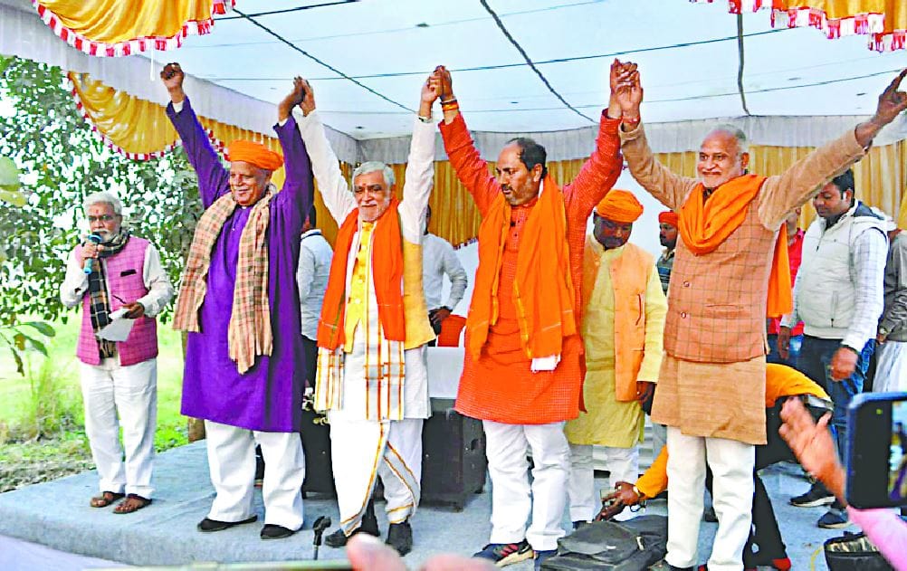 UP Election 2022  Union Minister Ashwini Choubey campaign in ballia for upendra tiwari said whole world appreciated double engine ki sarkar