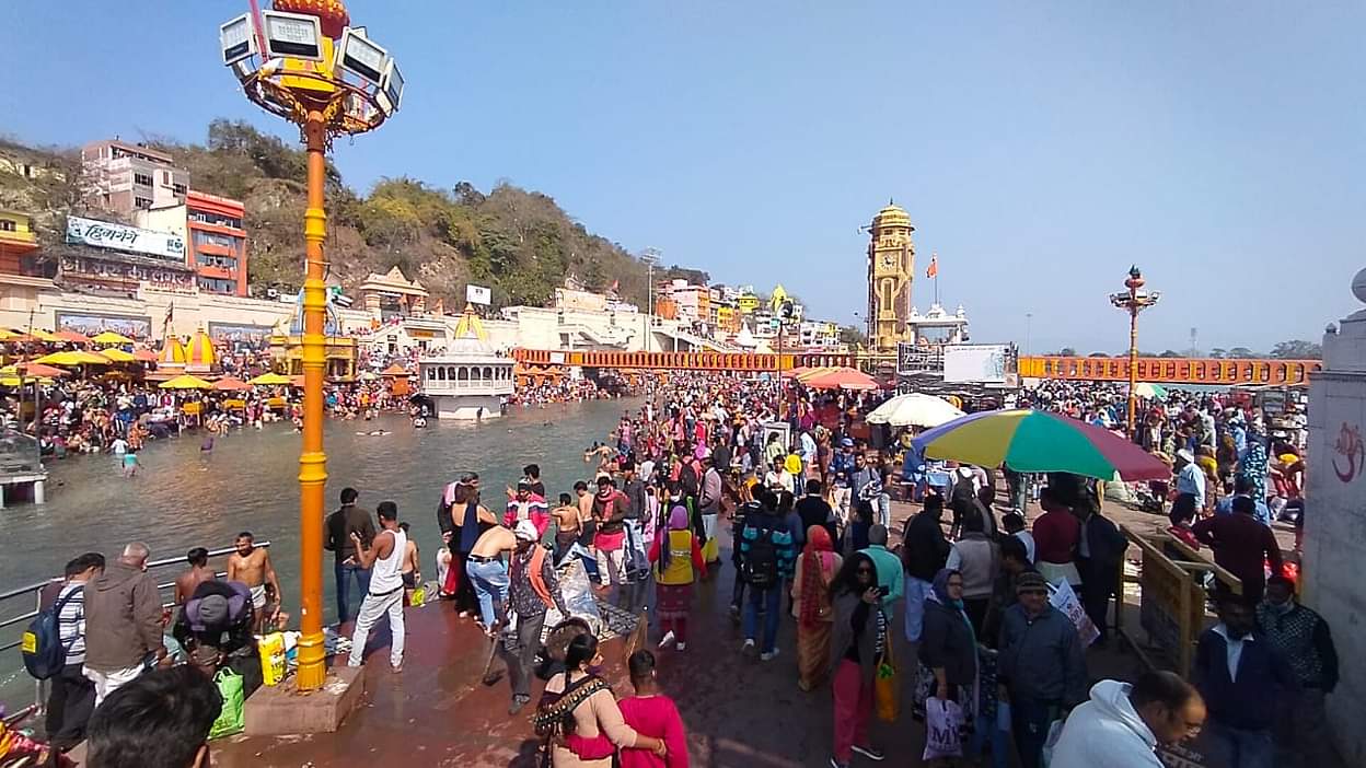Magh Purnima 2022: thousands Of Devotees Came To Take A Dip In The Ganges  In Haridwar, See Pictures - Amar Ujala Hindi News Live - माघ पूर्णिमा 2022: हरिद्वार में उमड़ा आस्था का