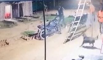 To pressurize the agreement, the Dhaba operator attacked in the village Sui