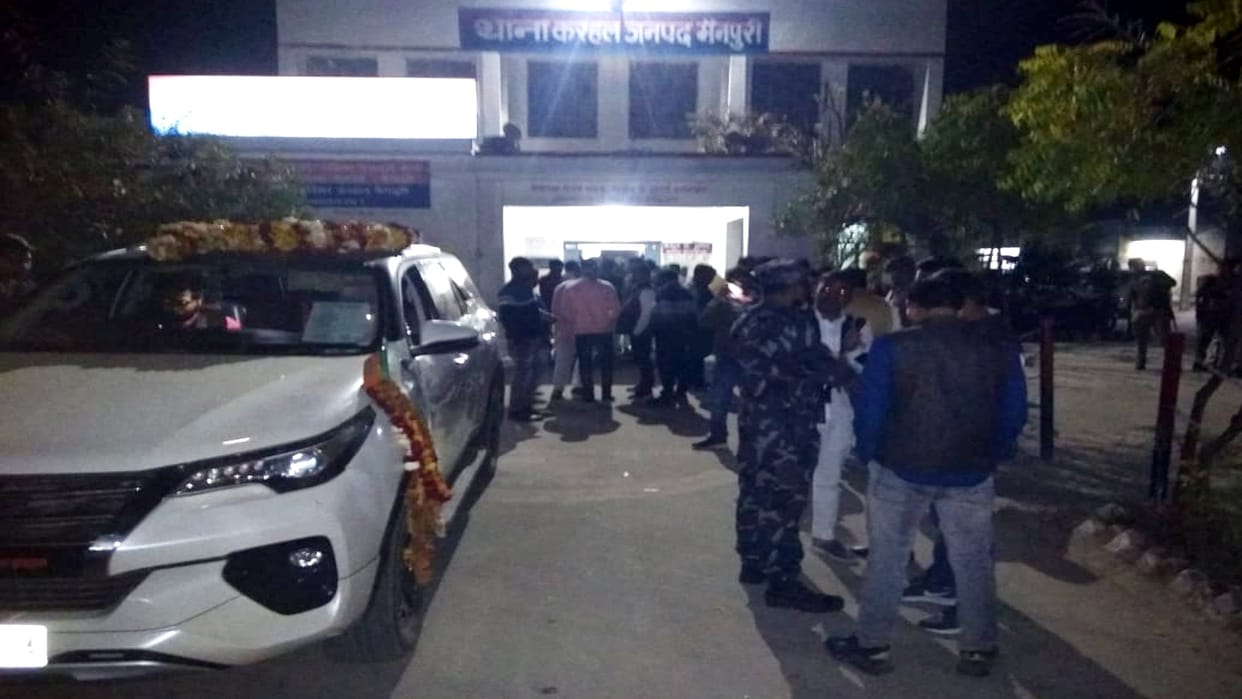 bjp candidate sp singh baghel files FIR in karhal Mainpuri