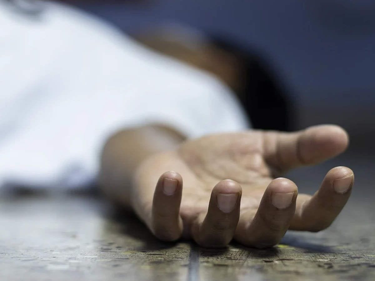 Killed her husband by cutting off his private part