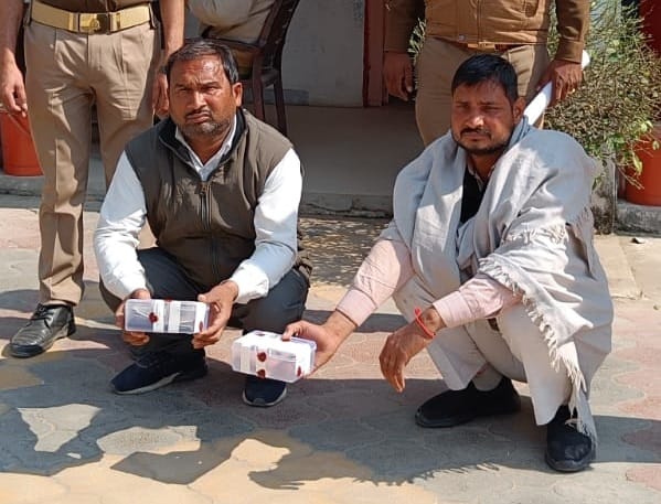 Two arrested with fake notes of 28 thousand