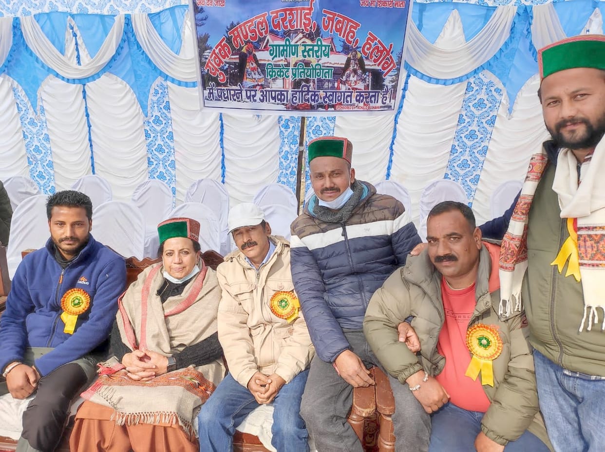 gora gopalpur people meet member of parliment partibha singh