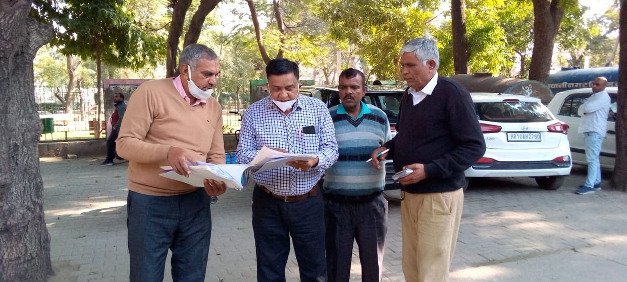 26 out of 90 files of building plan pending for two years, 397 of house tax and 220 files of NOC