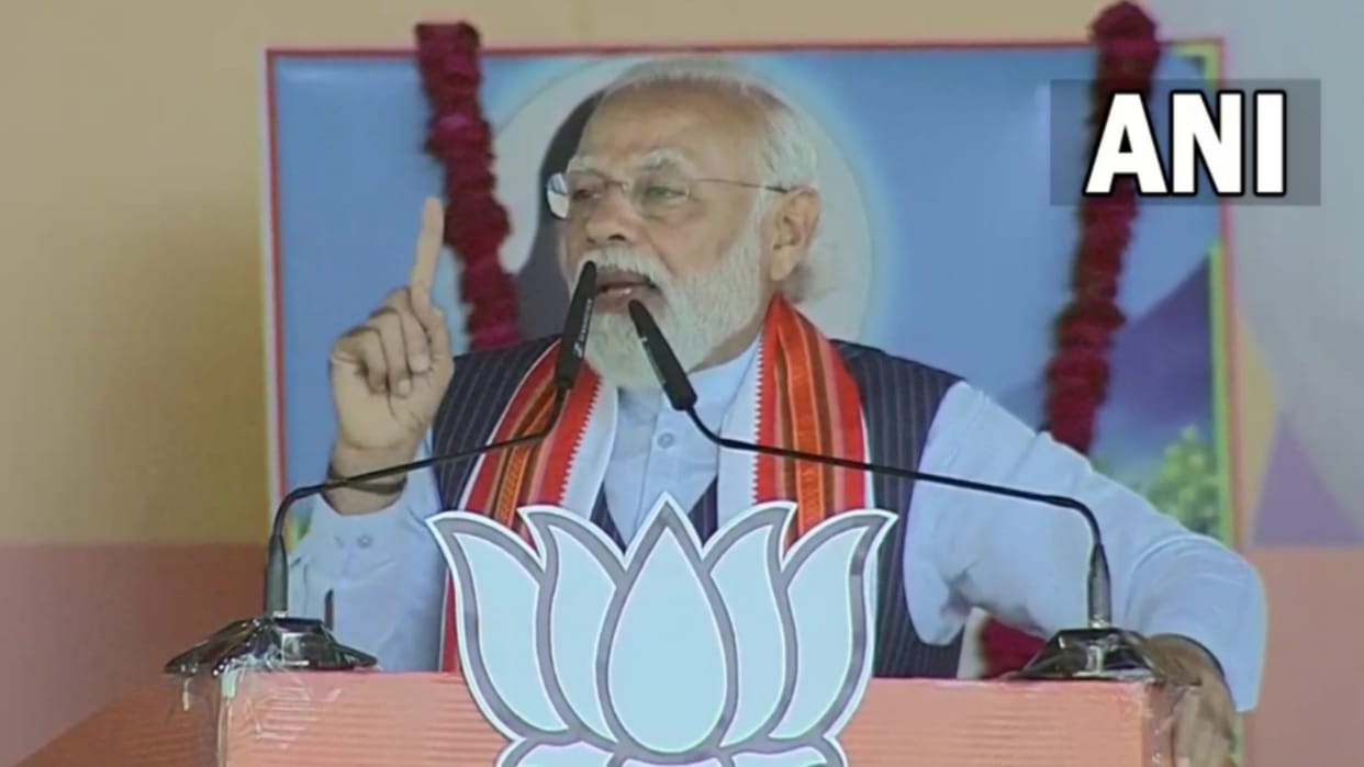 Prime minister narendra Modi addresses a rally in Sitapur.