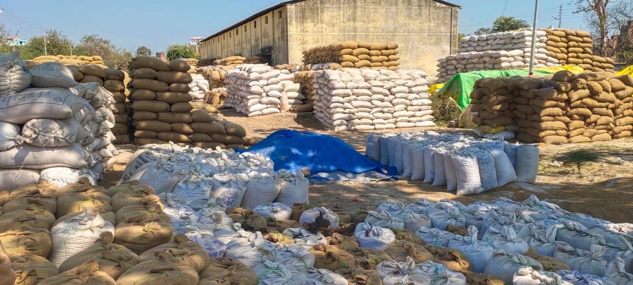 One by one 26 paddy purchasing centers closed, farmers upset