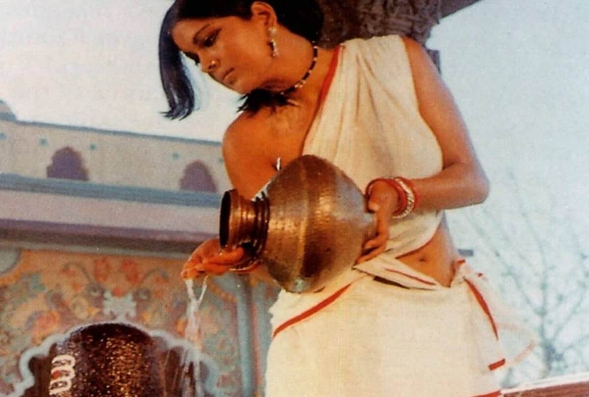 Zeenat Aman was not the first choice for the film Satyam Shivam Sundaram earlier hema malini was offered the role of Roopa