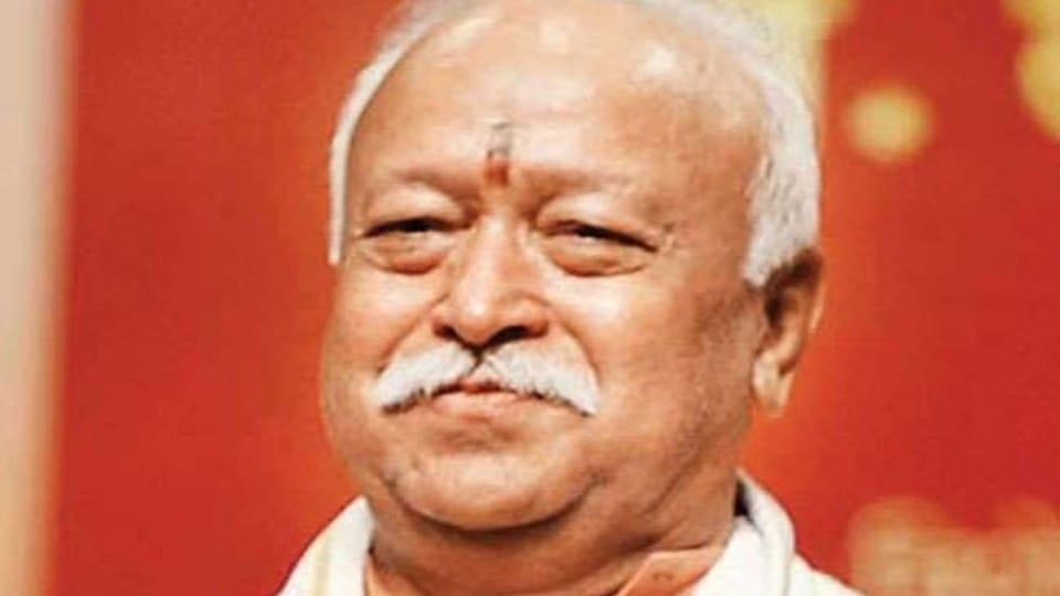Lucknow: On a two-day visit from Monday, Sangh chief Mohan Bhagwat will hold a meeting with the people of the enlightened class in the capital.