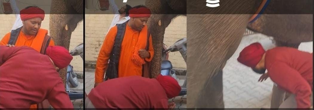 The vow to form the government of AAP passed under the legs of the elephant