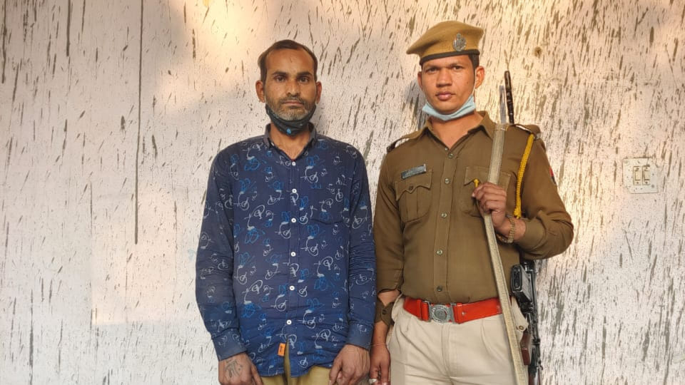 Rajasthan news Daughter raped and father murdered killer told the police neighbor committed suicide