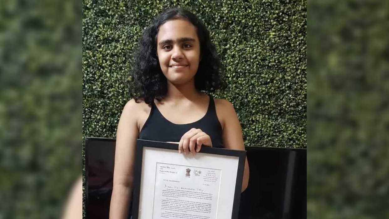Anoushka Jolly 13 Year Old Girl Creates Anti Bullying App Kavach Got Fund From Shark Tank India