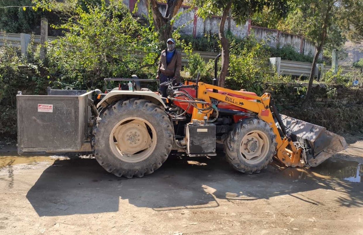 Tractor Modified To JCB, Seized