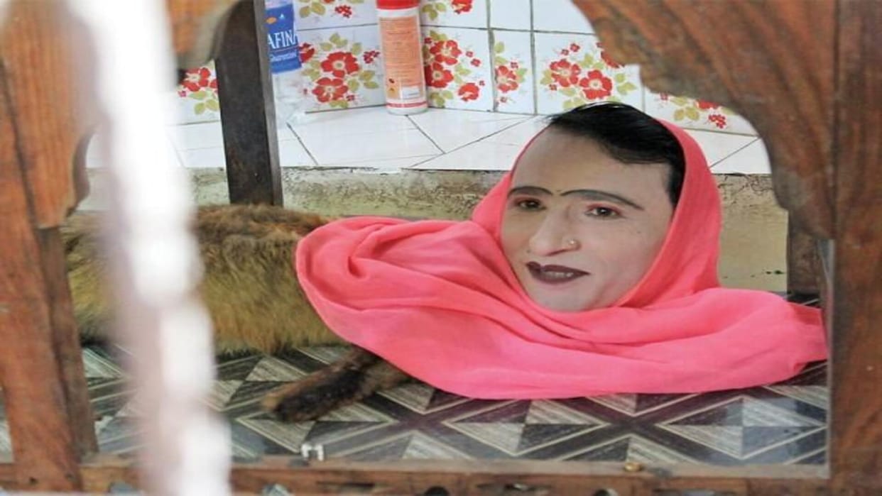 half fox half human in this zoo of pakistan know the mystery behind it
