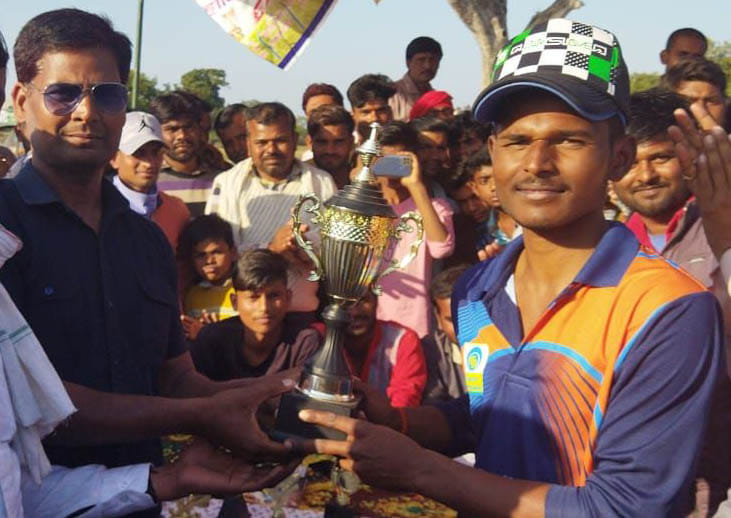 Karhuli's team won the trophy