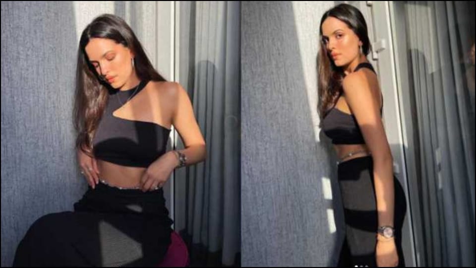 Bollywood Item Girls natasa stankovic to yana gupta These actresses became famous overnight by becoming Item Girl know where they these actresses