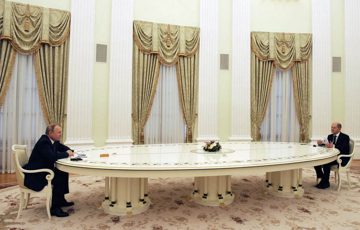 Ukraine crisis: German Chancellor Olaf Scholz visited Moscow to talk to Putin, then he spoke to US President joe biden and conveys Putin's message