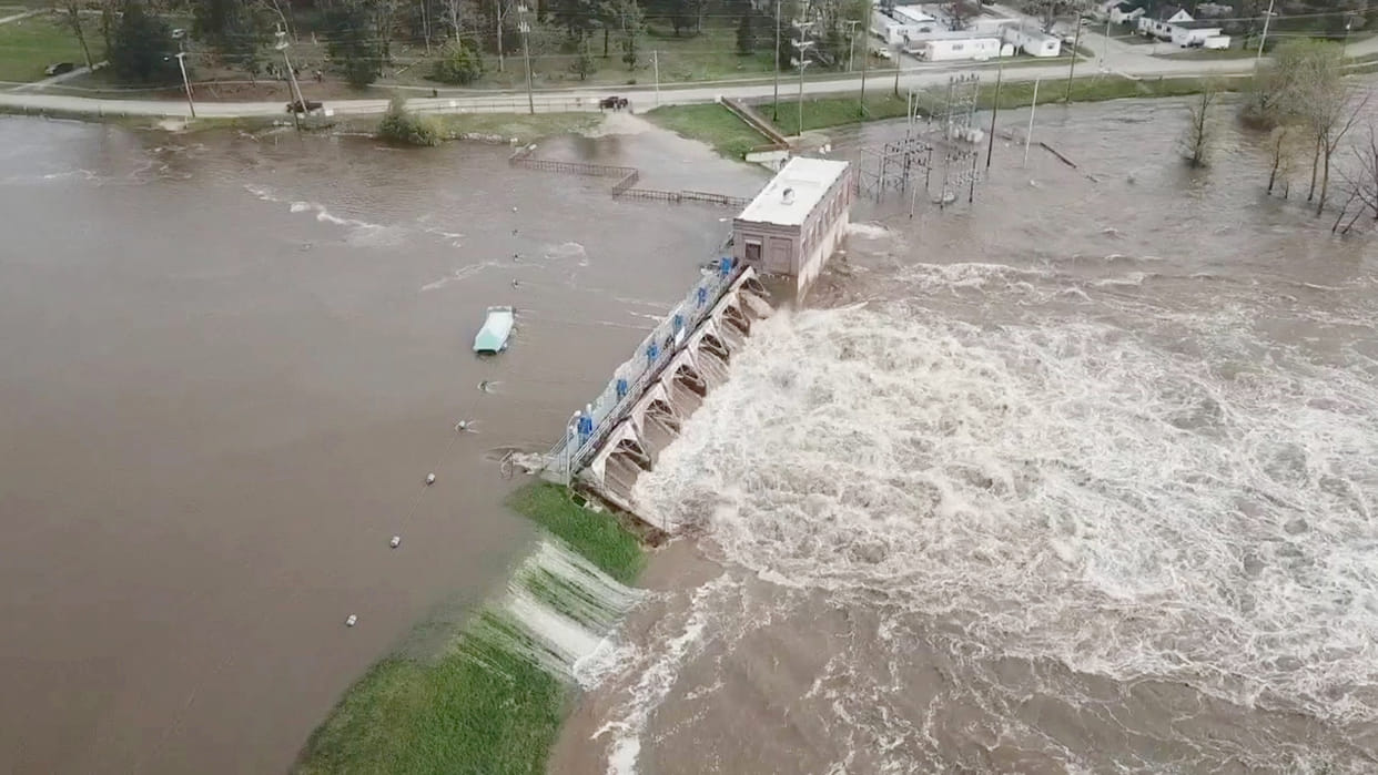 Brazil: 94 killed, many missing in devastation caused by rain and landslides