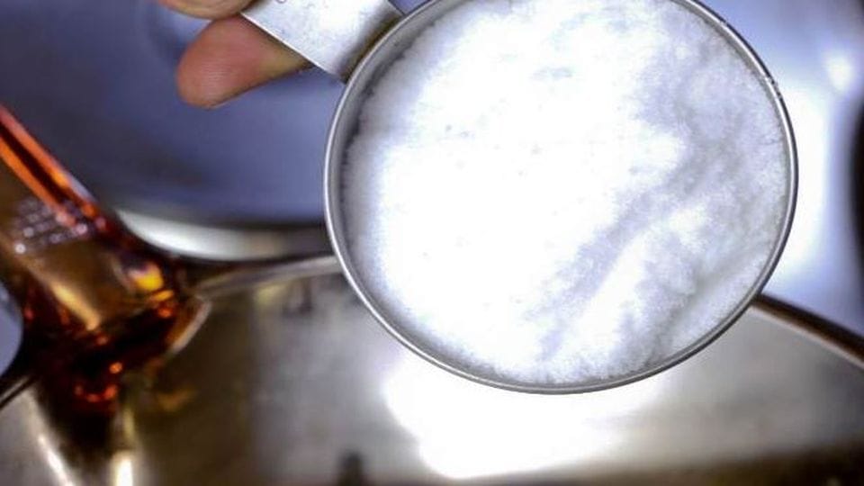 Know These Tips to Remove Iron Marks From Clothes in Few Minutes