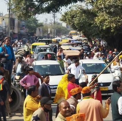 Traffic jam in the city due to Sahalag and election campaign