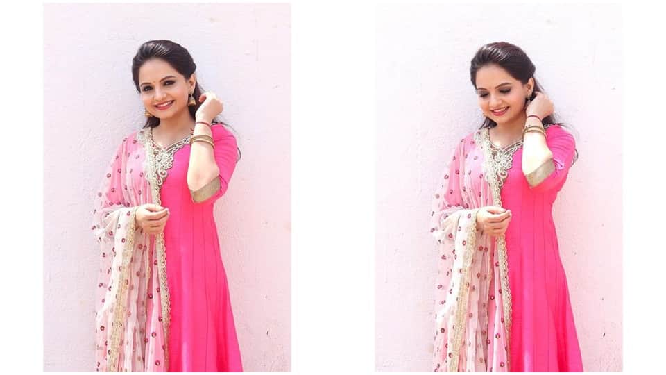 Happy Birthday Gia Manek: how Gopi Bahu looks now