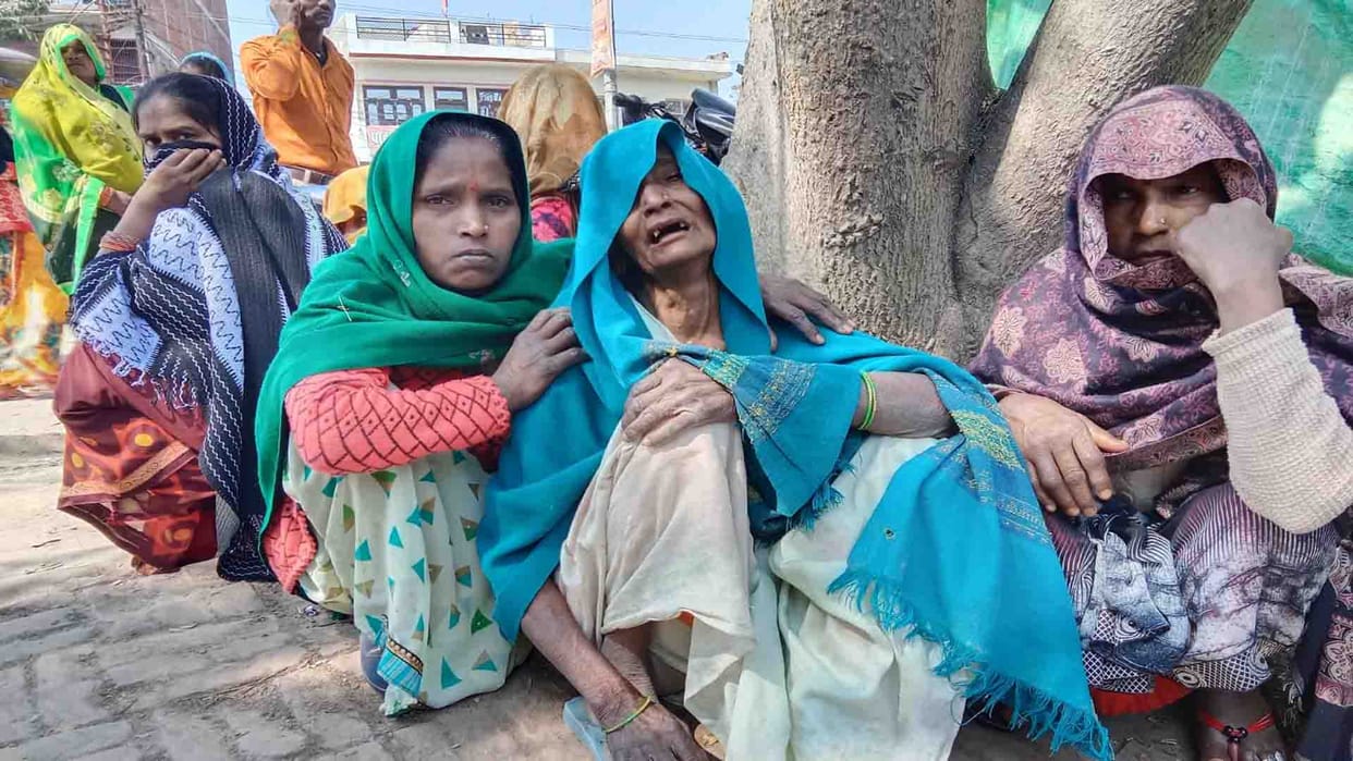 Youth murdered with sharp weapon in unnao, crime news