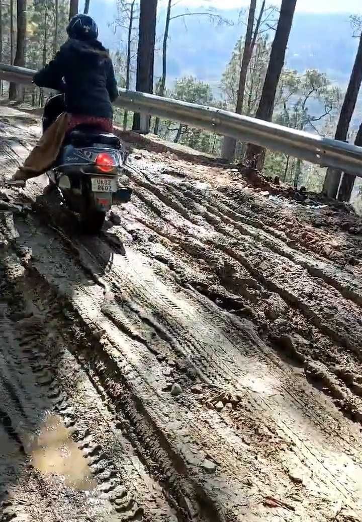 Bad Road in Khunauli