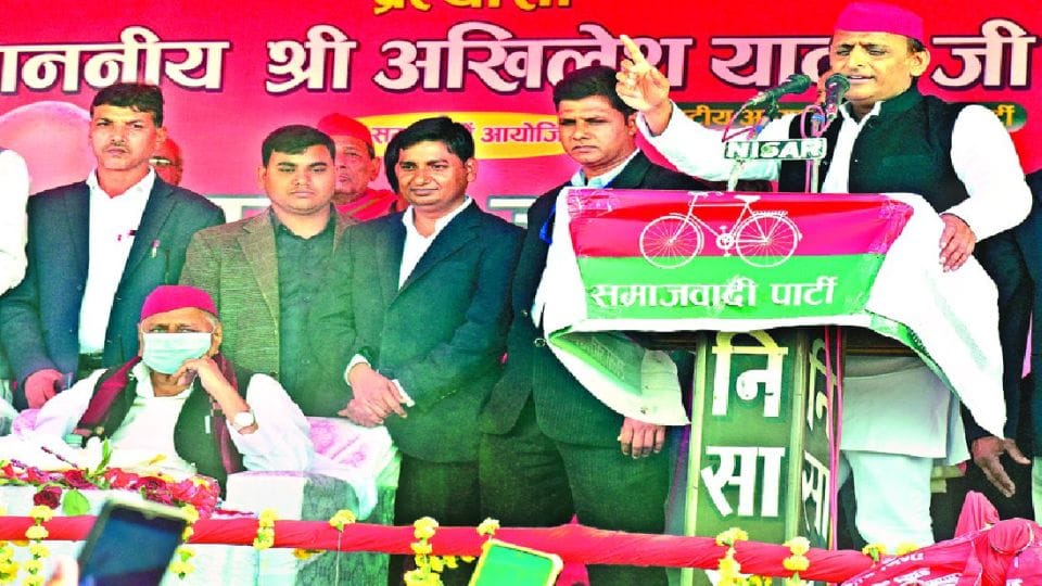 UP Election 2022 Three generations of Mulayam Singh Yadav sought votes for Akhilesh Yadav in Karhal