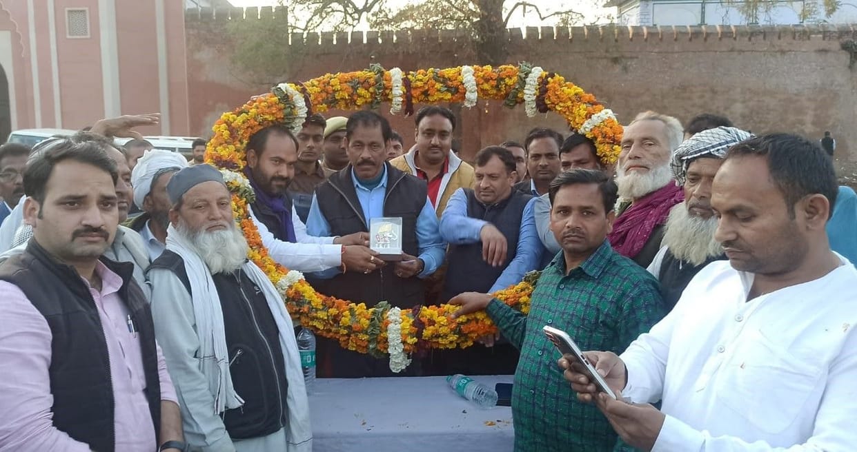 Hathras: BSP gave respect to the people of Muslim society
