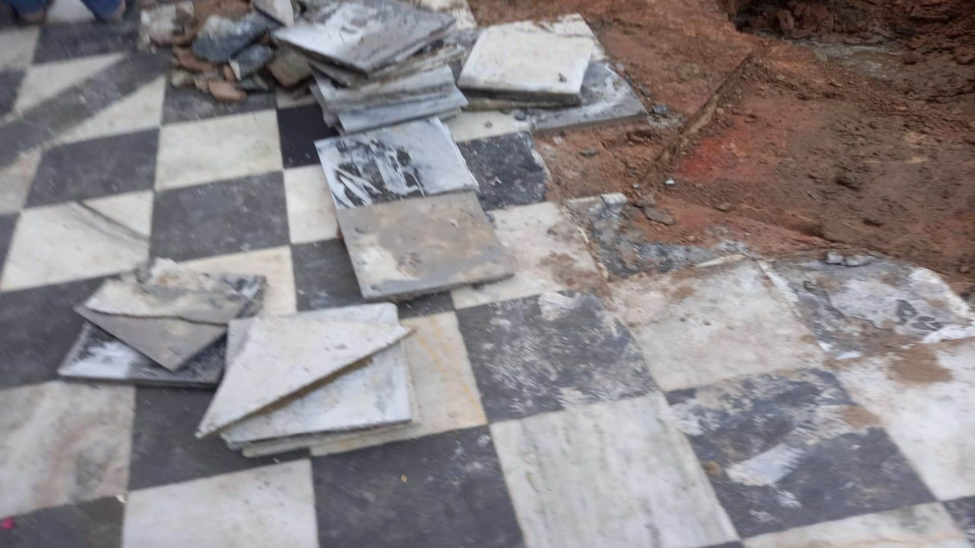 Banke Bihari temple platform collapsed due to rats hollowed out land in Vrindavan