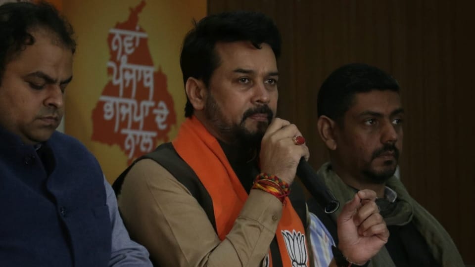 Union Minister Anurag Thakur attacks Delhi CM Arvind Kejriwal over Kumar Vishwas Allegations