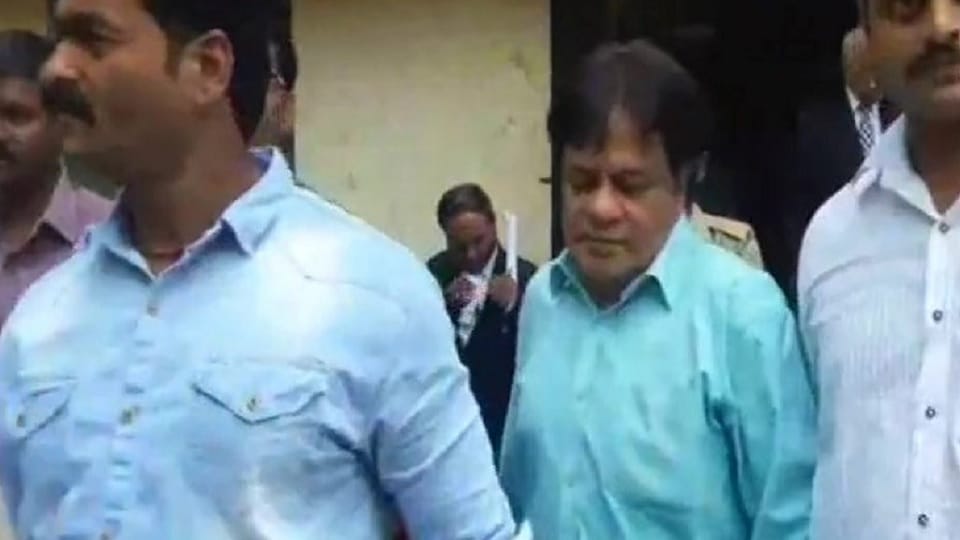 Iqbal Kaskar Arrested: ED Arrests Dawood Ibrahim Brother Iqbal Kaskar in Money Laundering Case News in Hindi