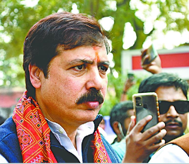 up election 2022: Question on nomination of JDU candidate and former MP Dhananjay Singh after waiting a day form is valid