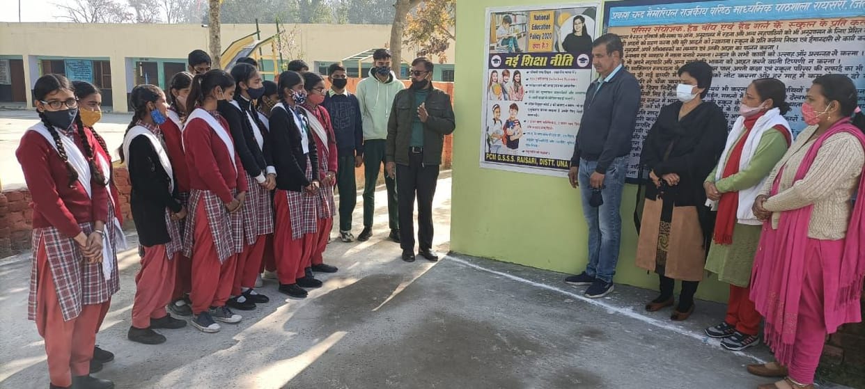 68 percent student came  to school in una district himachal on friday