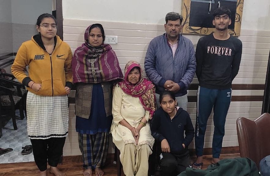 The road accident had snatched the support of the family, took care of the house by doing daily wages