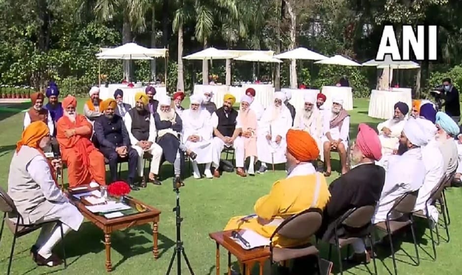 Punjab Elections: Just two days before the voting, PM Modi met the people of the Sikh community, hosted at his residence