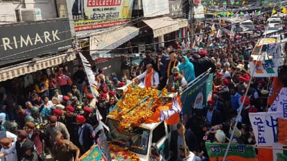 अमरिंदर सिंह के रोड शो में पहुंचे राजनाथ सिंह।
