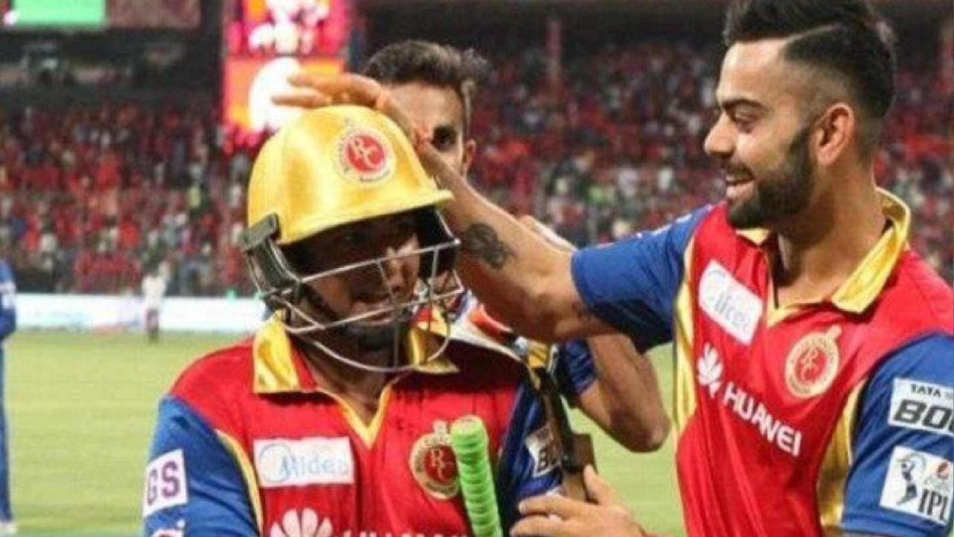 सरफराज खान और विराट कोहली