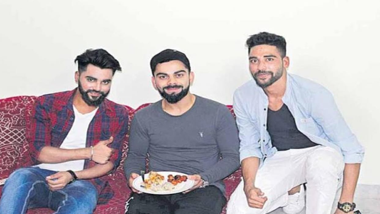 Virat Kohli Gave Surprise to Mohammed siraj when came his home after refusing to come