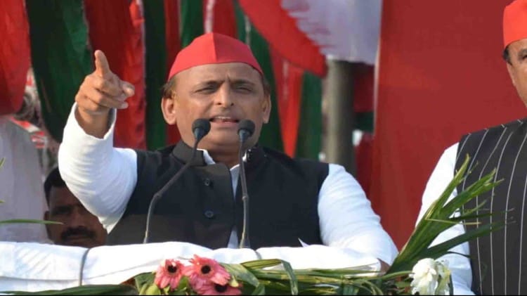 Ghosi Bypoll 2023 samajwadi party BJP showed strength Akhilesh Yadav and CM Yogi Rally