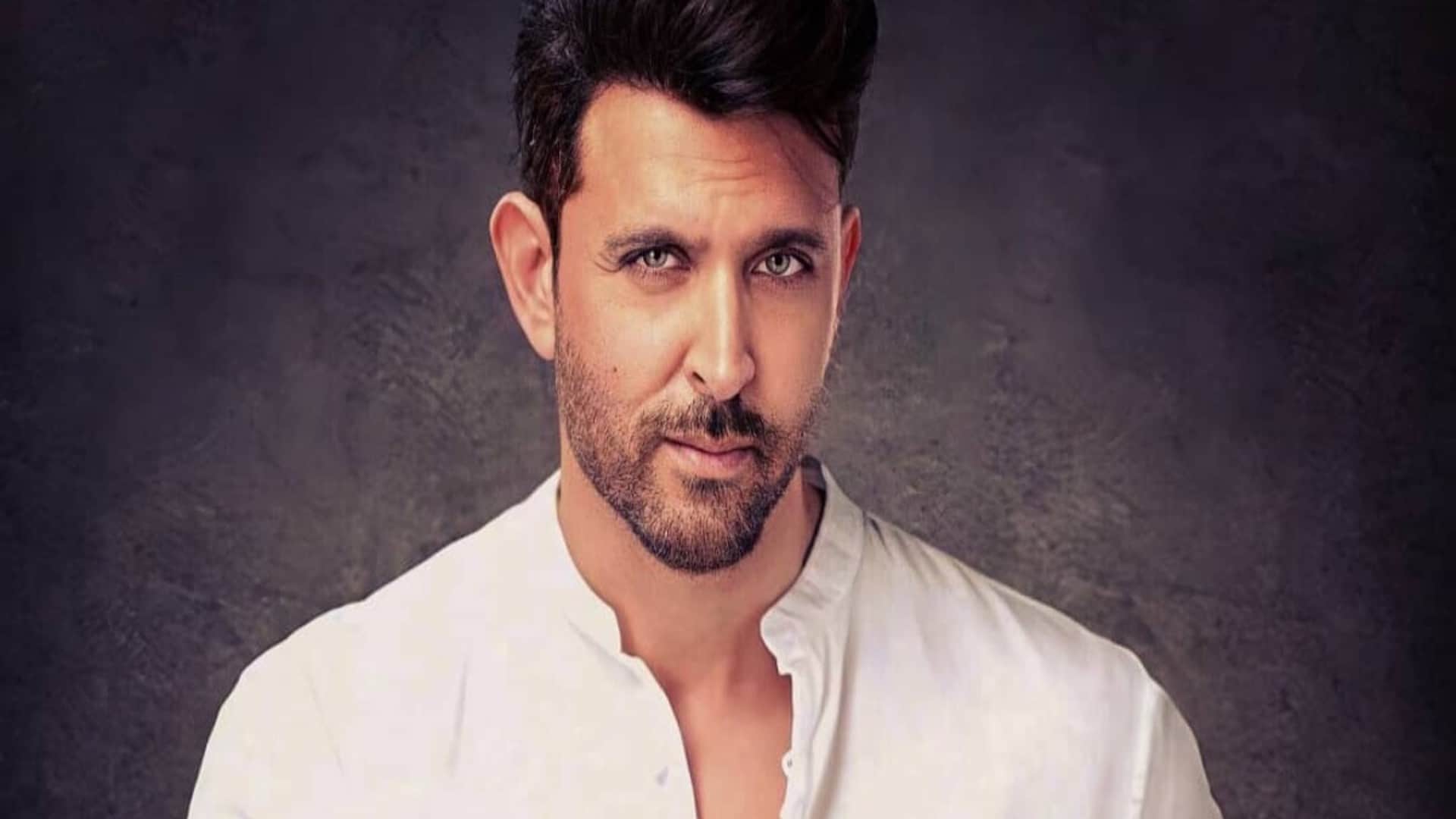 Hrithik Roshan posted for the first time for rumoured girlfriend Saba Azad shared the picture and said this