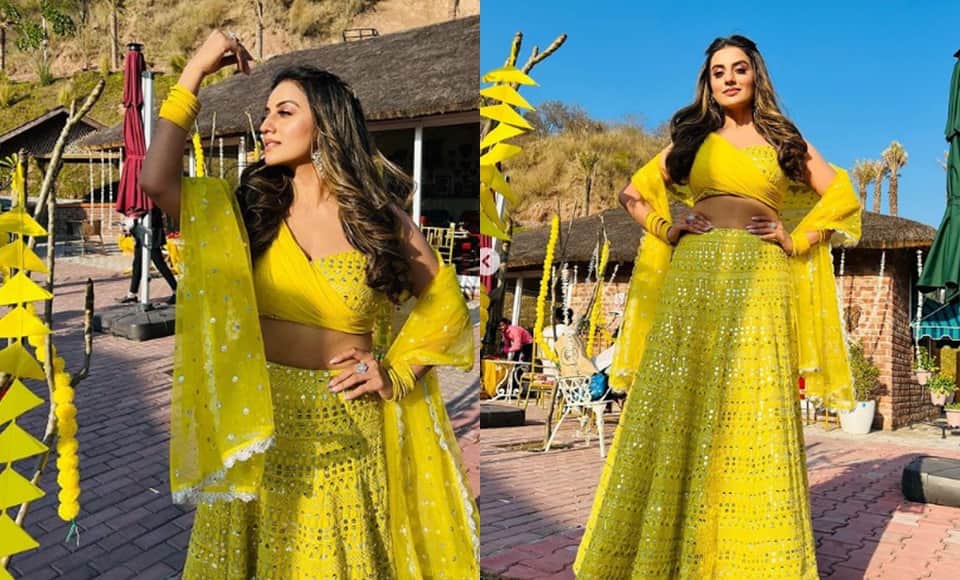 Bhojpuri: Akshara Singh shared her gorgeous photo in blue lehenga fans lost their hearts on the desi style of the actress