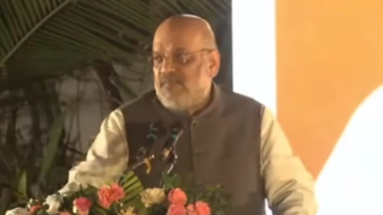 home minister amit shah addresses a meet in Lucknow.