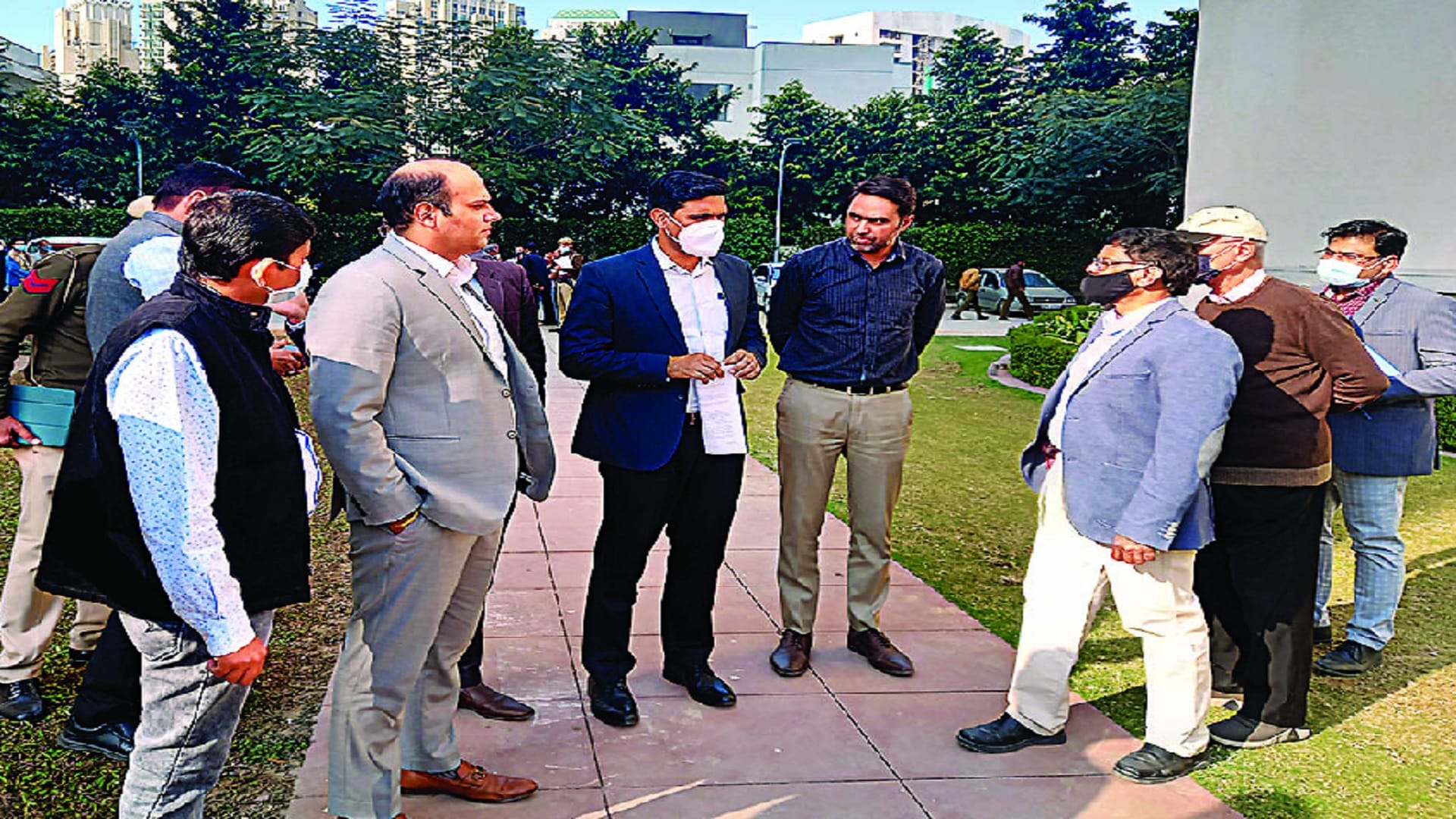 Gurugram chintels Paradiso flats collapsed Experts from IIT Delhi took stock