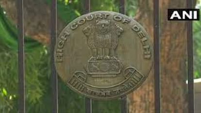 Delhi : हाईकोर्ट ने कहा- पति से 28 साल तक अलग रहना, उसके परिजनों की झूठी शिकायतें करते रहना मानसिक क्रूरता High Court said - separation from husband for 28 years, false complaints from his family members is mental cru
