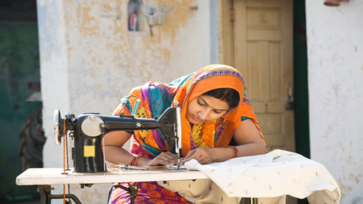 Free Silai Machine Yojana in Hindi Eligibility document required know all details here